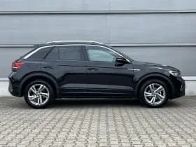 Volkswagen T-Roc thumbnail 4