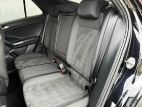 Volkswagen T-Roc thumbnail 37