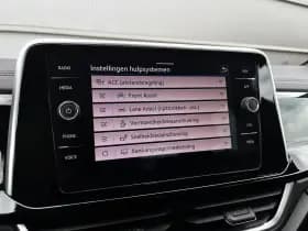 Volkswagen T-Roc thumbnail 44
