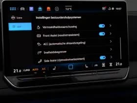 Volkswagen Tiguan thumbnail 36