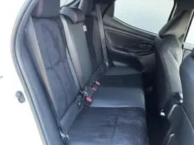 Toyota Yaris thumbnail 17