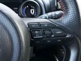 Toyota Yaris thumbnail 23