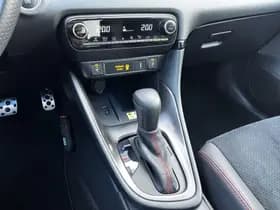 Toyota Yaris thumbnail 30