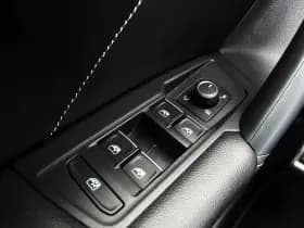 Volkswagen Tiguan thumbnail 41