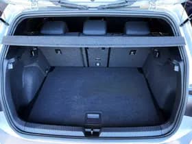Volkswagen Golf thumbnail 19