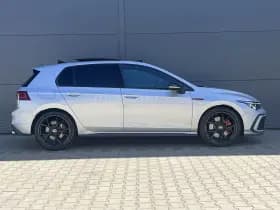 Volkswagen Golf thumbnail 3