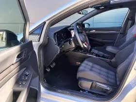 Volkswagen Golf thumbnail 21