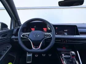 Volkswagen Golf thumbnail 22