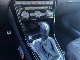 Volkswagen T-Roc thumbnail 33