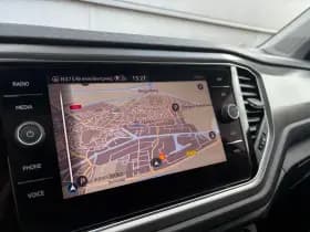 Volkswagen T-Roc thumbnail 26