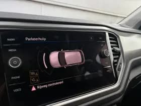 Volkswagen T-Roc thumbnail 28