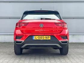 Volkswagen T-Roc thumbnail 10