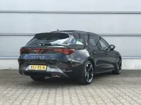 CUPRA Leon Sportstourer thumbnail 2