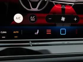 Volkswagen Passat thumbnail 31
