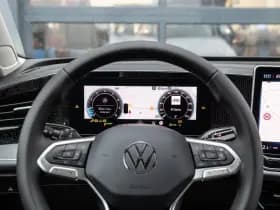 Volkswagen Passat thumbnail 37