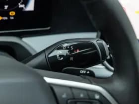 Volkswagen Passat thumbnail 39