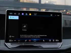 Volkswagen Passat thumbnail 50