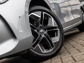 Volkswagen Passat thumbnail 51