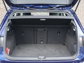 Volkswagen Golf thumbnail 18