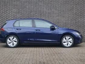 Volkswagen Golf thumbnail 3