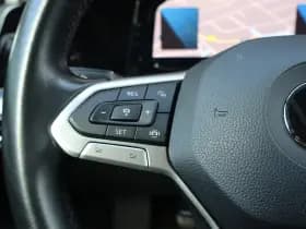 Volkswagen Golf thumbnail 23