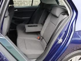 Volkswagen Golf thumbnail 34