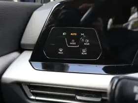 Volkswagen Golf thumbnail 36
