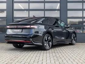 Volkswagen ID.7 thumbnail 2