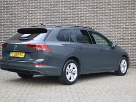 Volkswagen Golf thumbnail 2