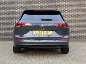 Volkswagen Golf thumbnail 11