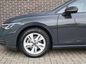 Volkswagen Golf thumbnail 15
