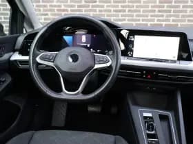 Volkswagen Golf thumbnail 23