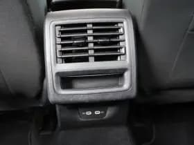 Volkswagen Golf thumbnail 33
