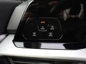 Volkswagen Golf thumbnail 37