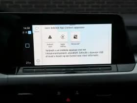 Volkswagen Golf thumbnail 23