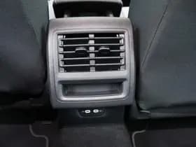 Volkswagen Golf thumbnail 28