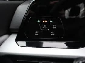 Volkswagen Golf thumbnail 31