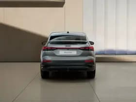 Audi Q4 thumbnail 9