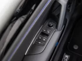 Volkswagen Tiguan thumbnail 36