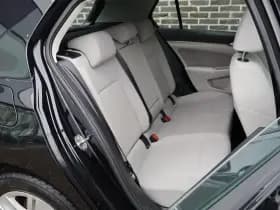 Volkswagen Golf thumbnail 16