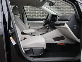 Volkswagen Golf thumbnail 30