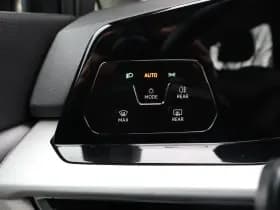 Volkswagen Golf thumbnail 35