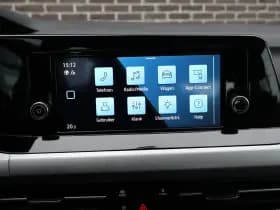 Volkswagen Golf thumbnail 36