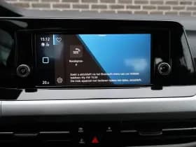 Volkswagen Golf thumbnail 37