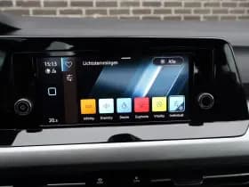 Volkswagen Golf thumbnail 39