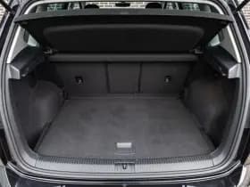 Volkswagen Golf thumbnail 18
