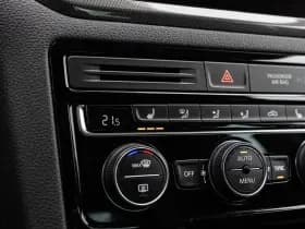 Volkswagen Golf thumbnail 28