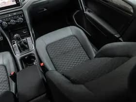 Volkswagen Golf thumbnail 30