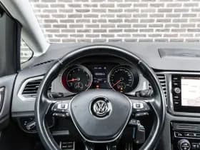 Volkswagen Golf thumbnail 35