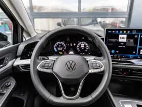 Volkswagen Golf thumbnail 26